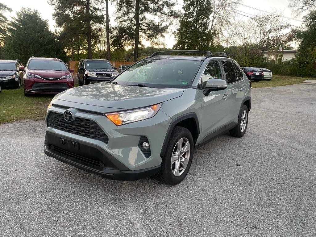 Toyota RAV4  2021