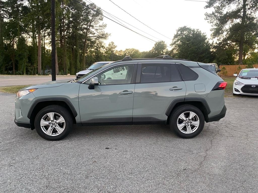 Toyota RAV4  2021