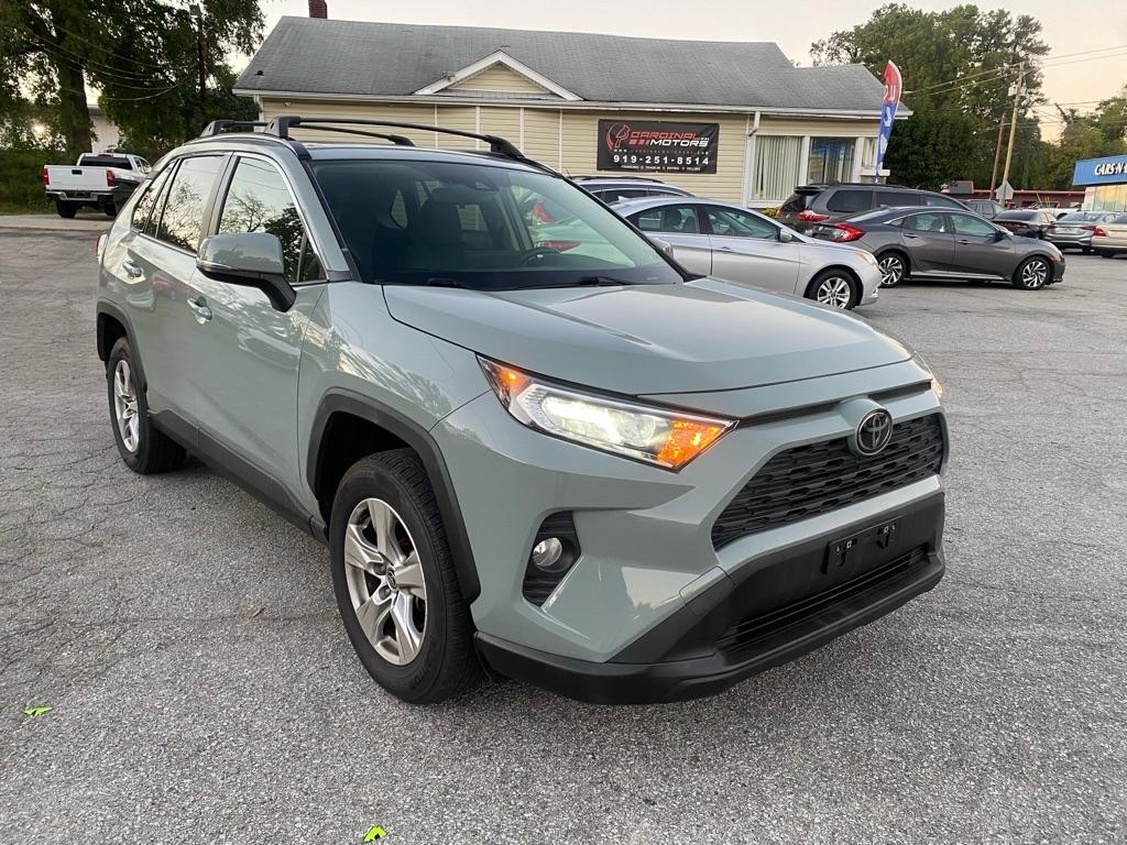 Toyota RAV4  2021