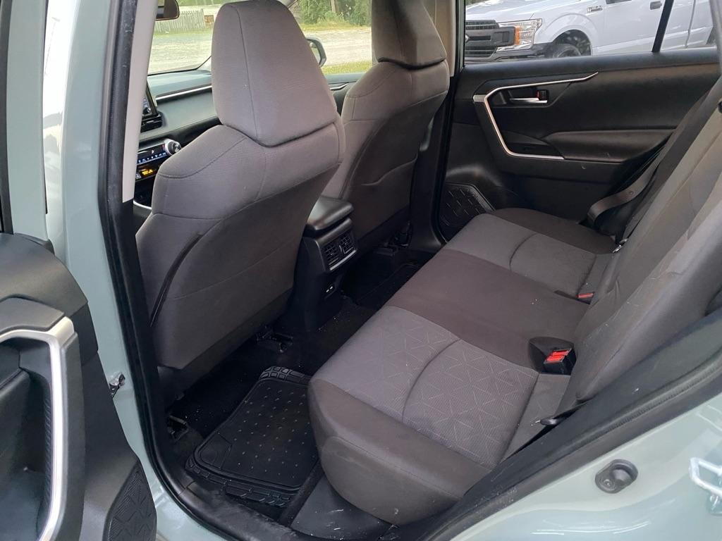 Toyota RAV4  2021