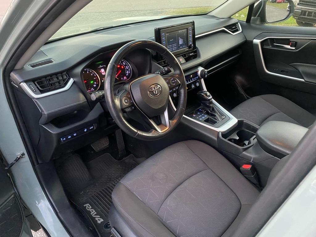 Toyota RAV4  2021