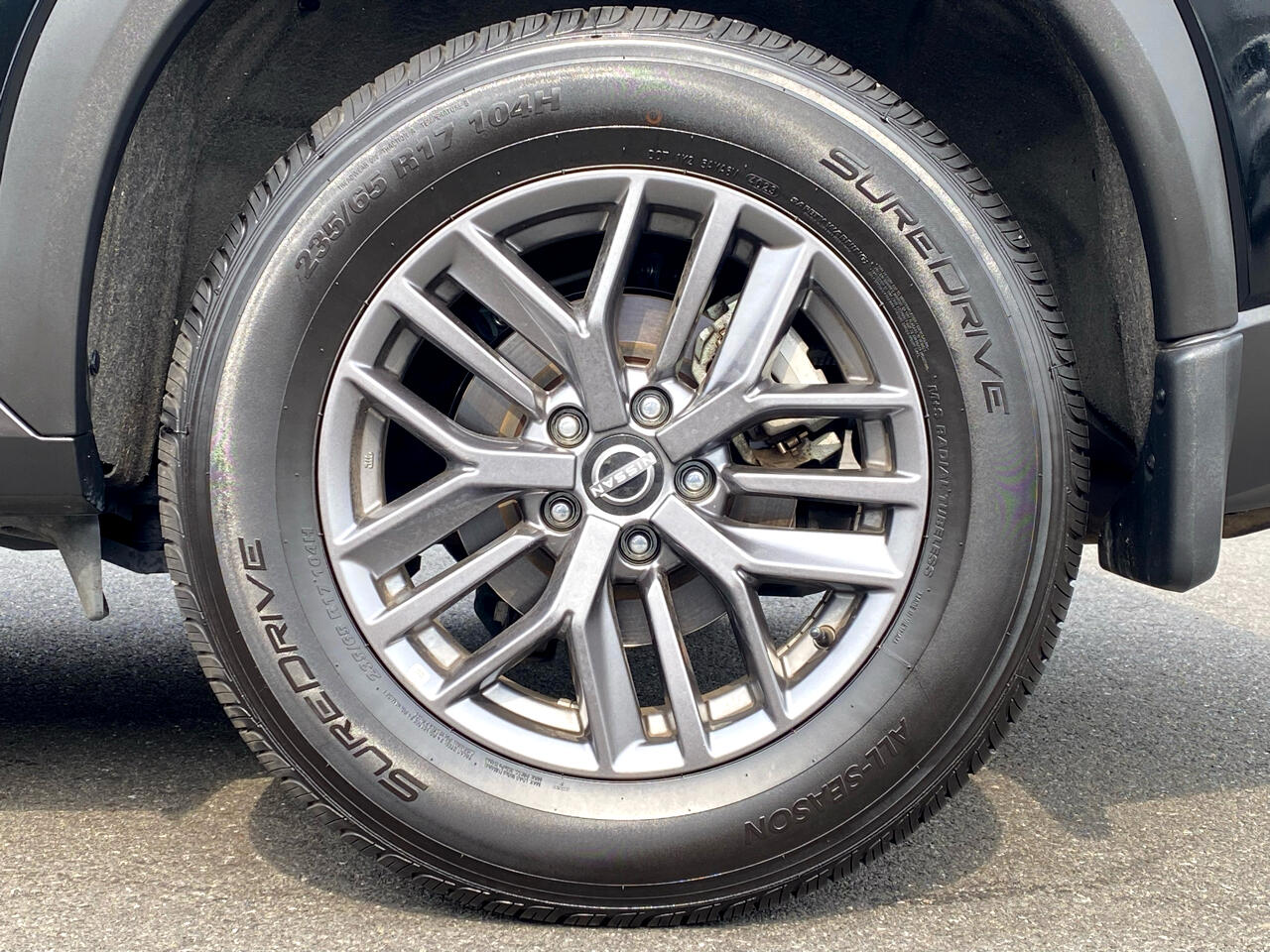 2023 Nissan Rogue S AWD photo 4