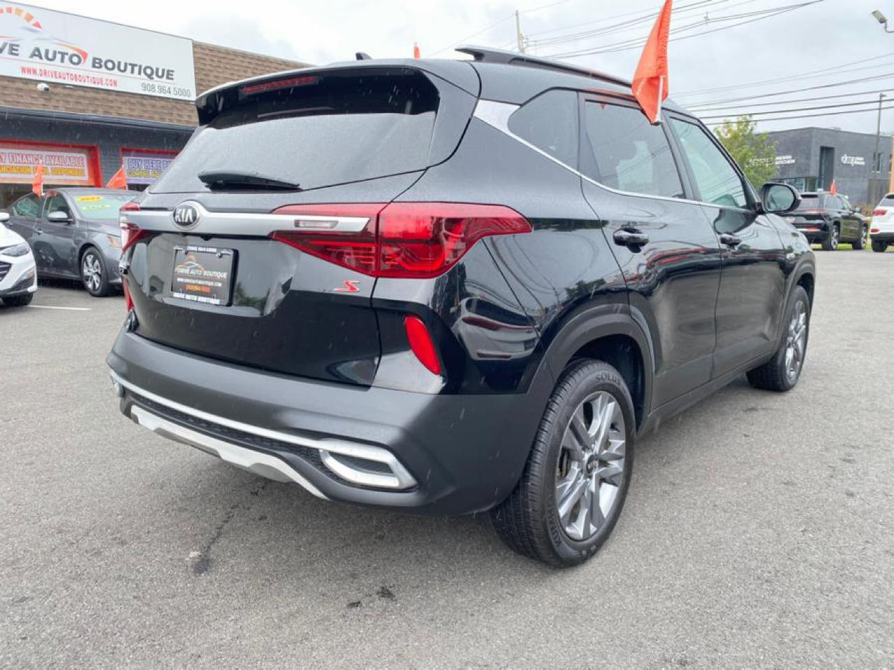 2021 Kia Seltos S - Photo 6