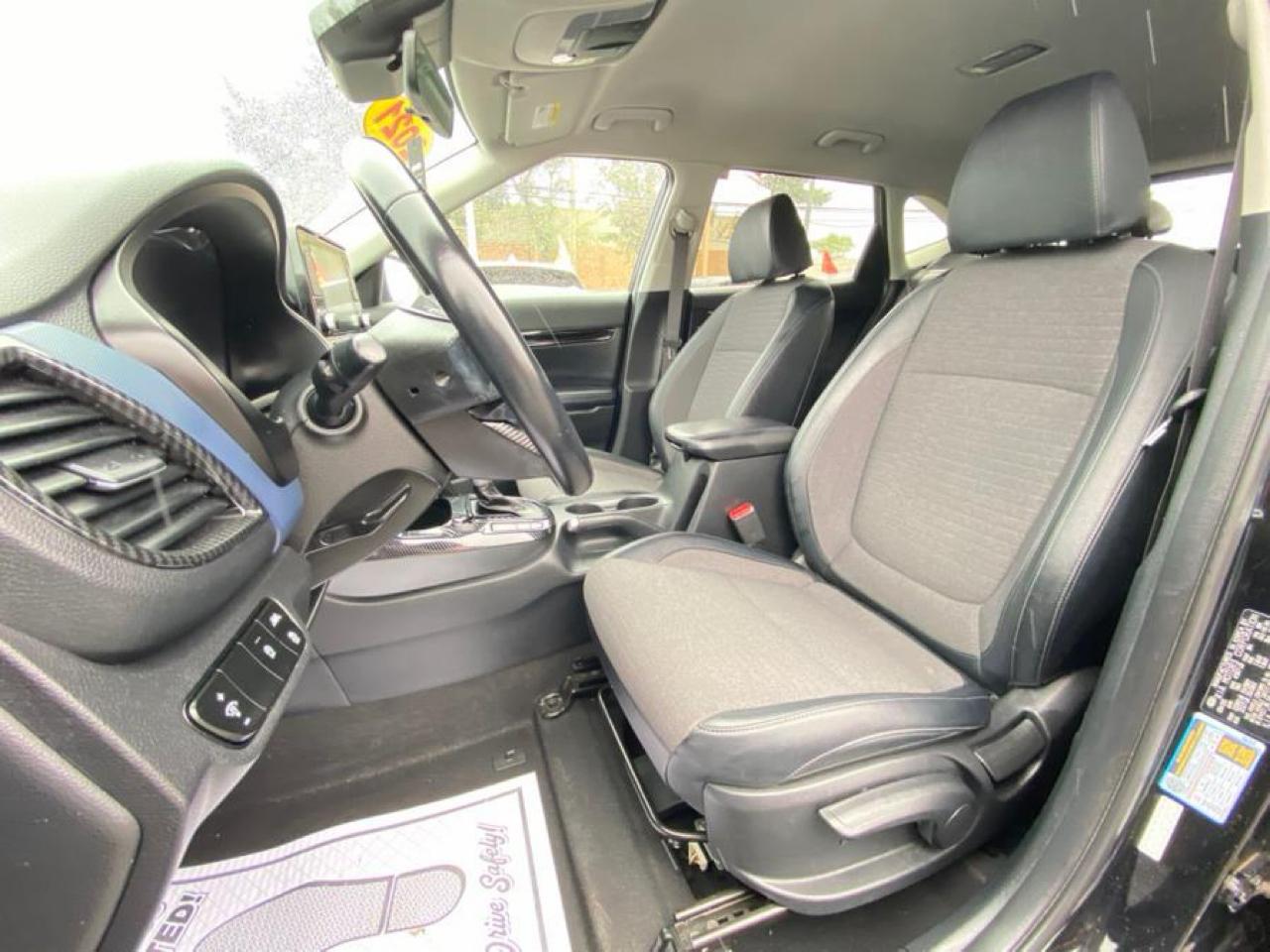 2021 Kia Seltos S - Photo 10
