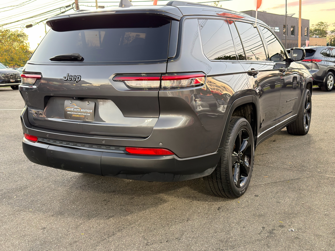 Jeep Grand Cherokee L Laredo 4WD 2021