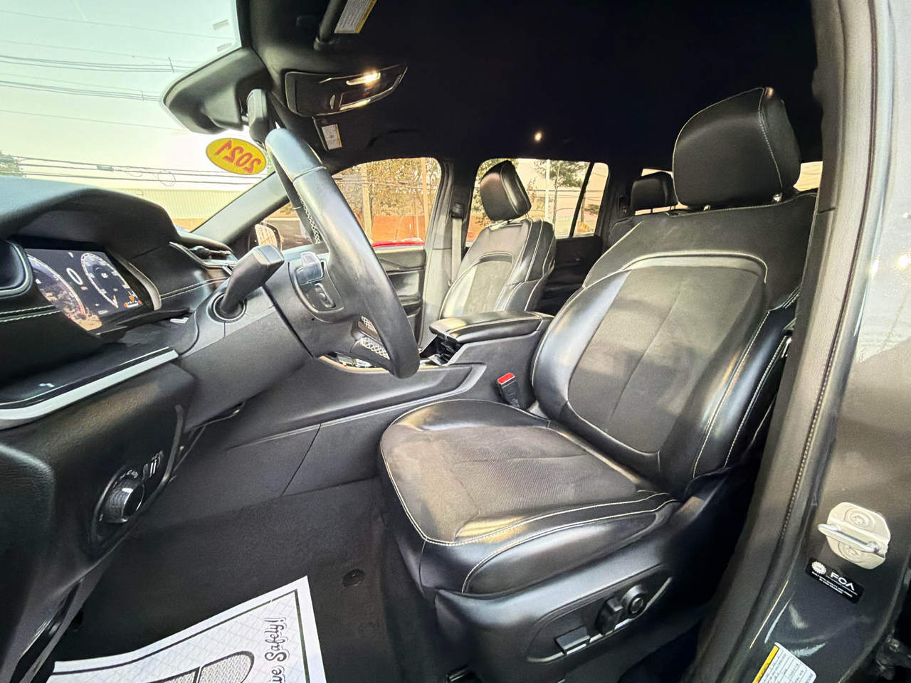 Jeep Grand Cherokee L Laredo 4WD 2021