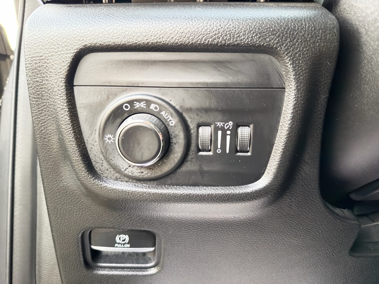 Jeep Grand Cherokee L Laredo 4WD 2021