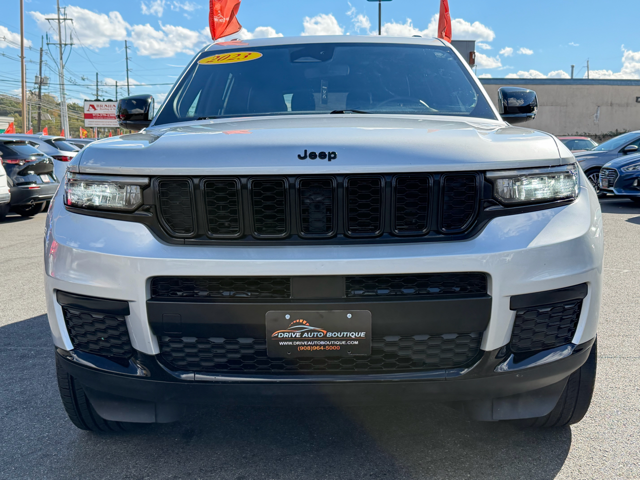 Jeep Grand Cherokee L Laredo 4WD 2023