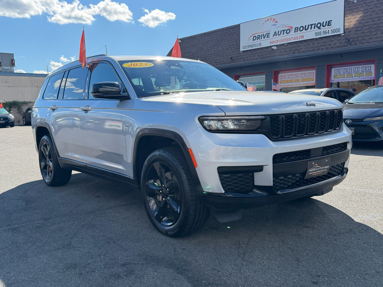 Jeep Grand Cherokee L Laredo 4WD 2023