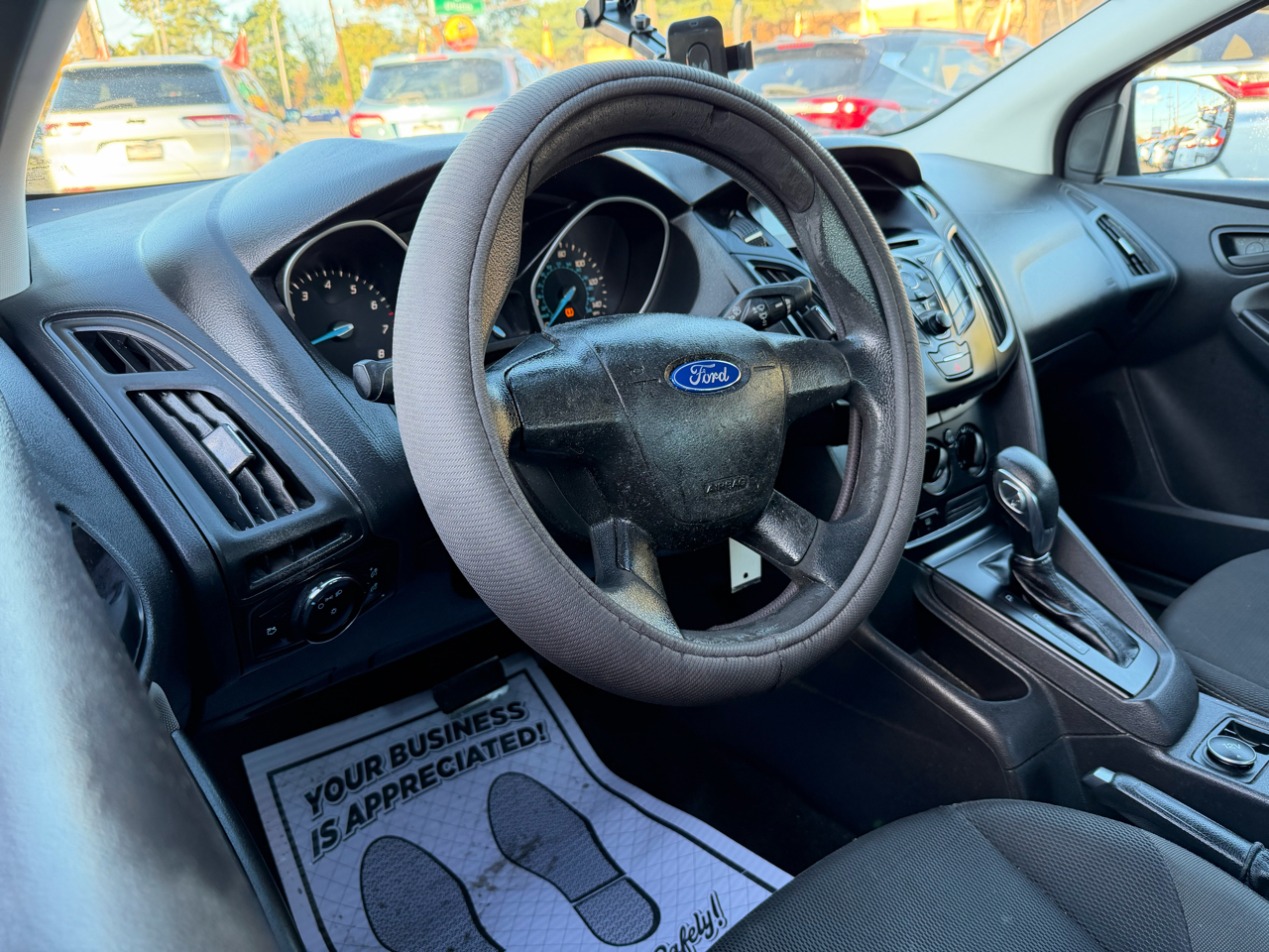 Ford Focus S Sedan 2014
