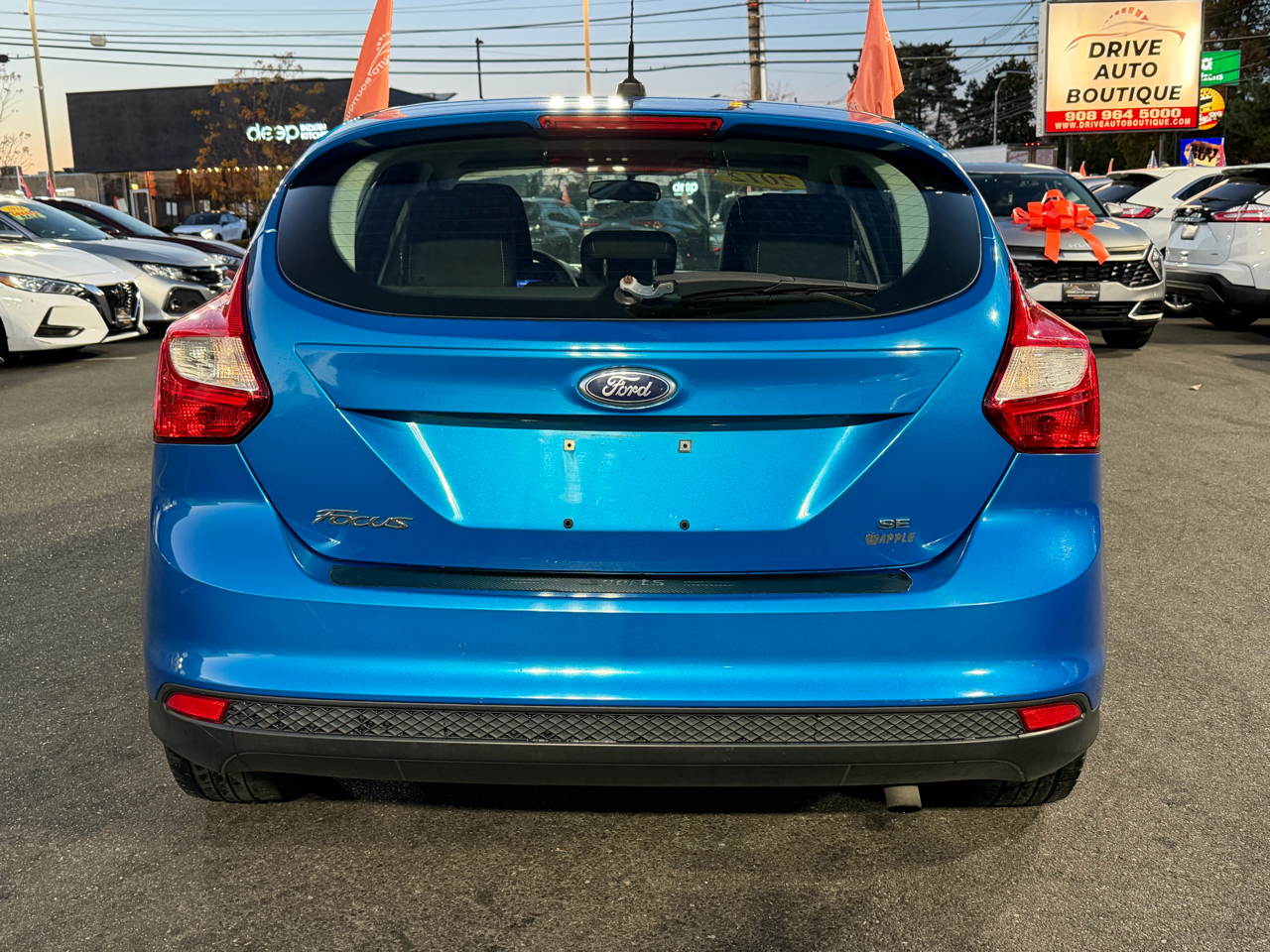 Ford Focus SE 2012