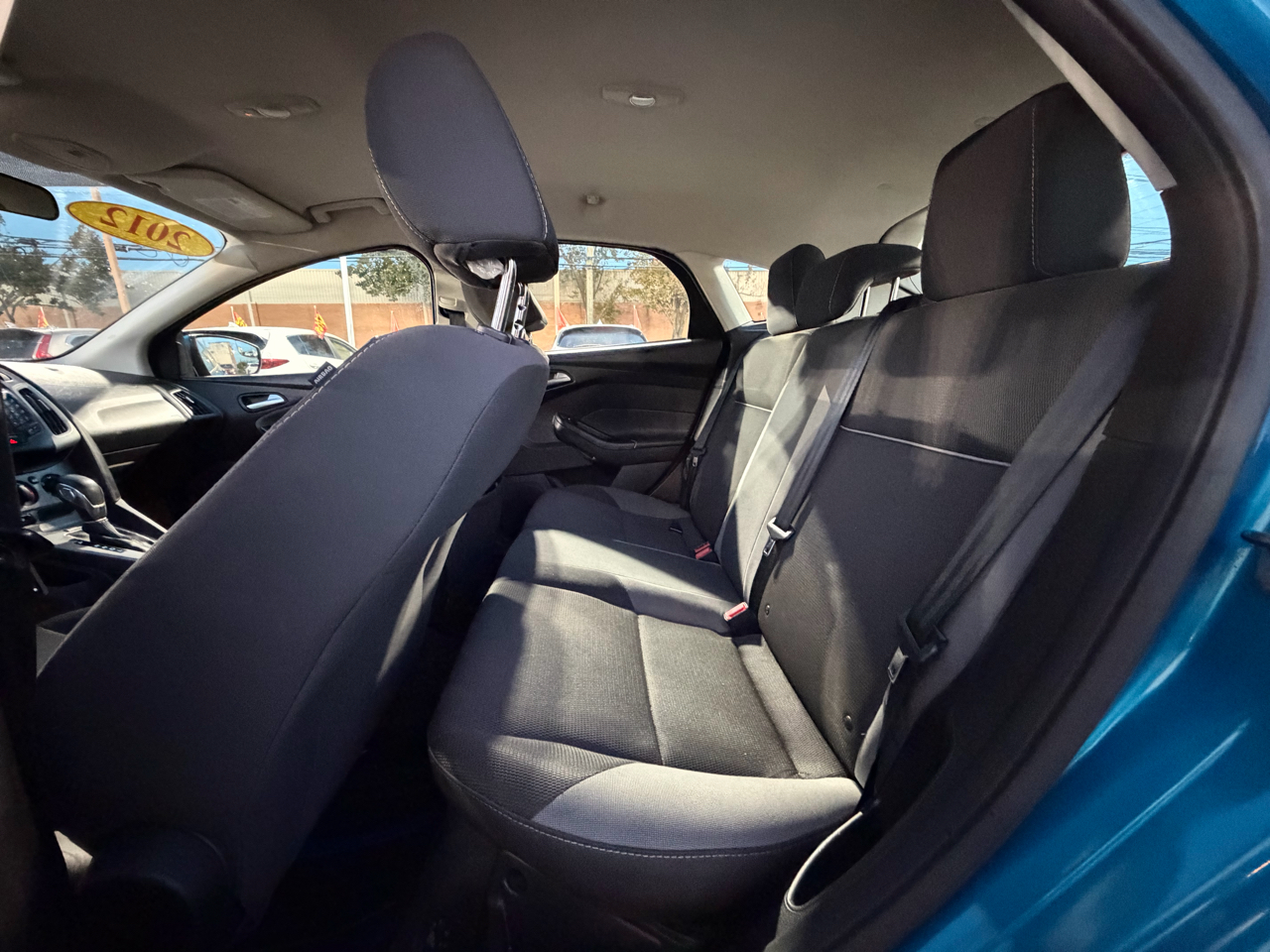 Ford Focus SE 2012