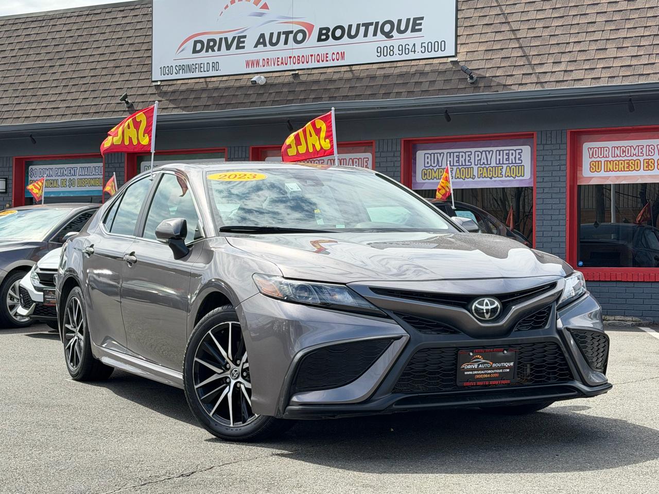 2023 Toyota Camry SE