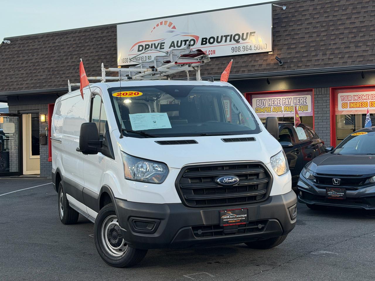 2020 Ford Transit 150 Van Low Roof w/Sliding Pass. 130-in. WB