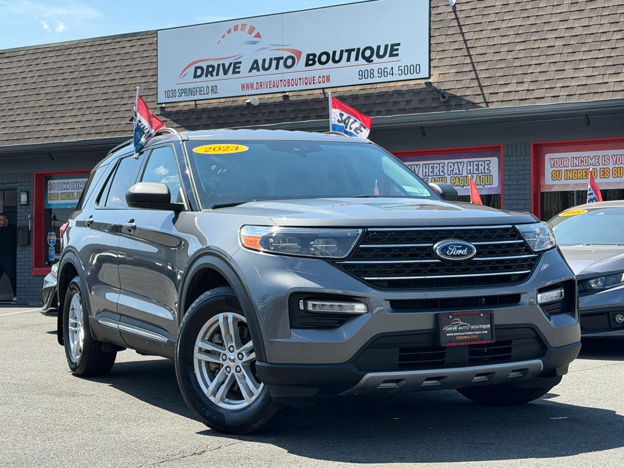 2023 Ford Explorer XLT AWD