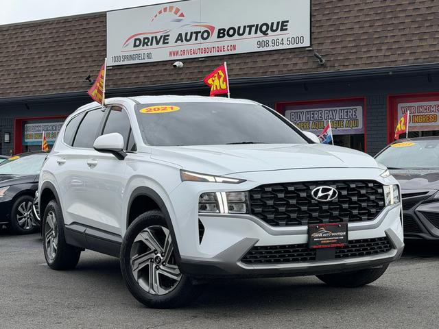 White 2021 Hyundai Santa Fe SE AWD SUV / Crossover All-Wheel Drive Automatic