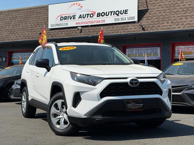 White 2020 Toyota RAV4 LE AWD SUV / Crossover All-Wheel Drive Automatic