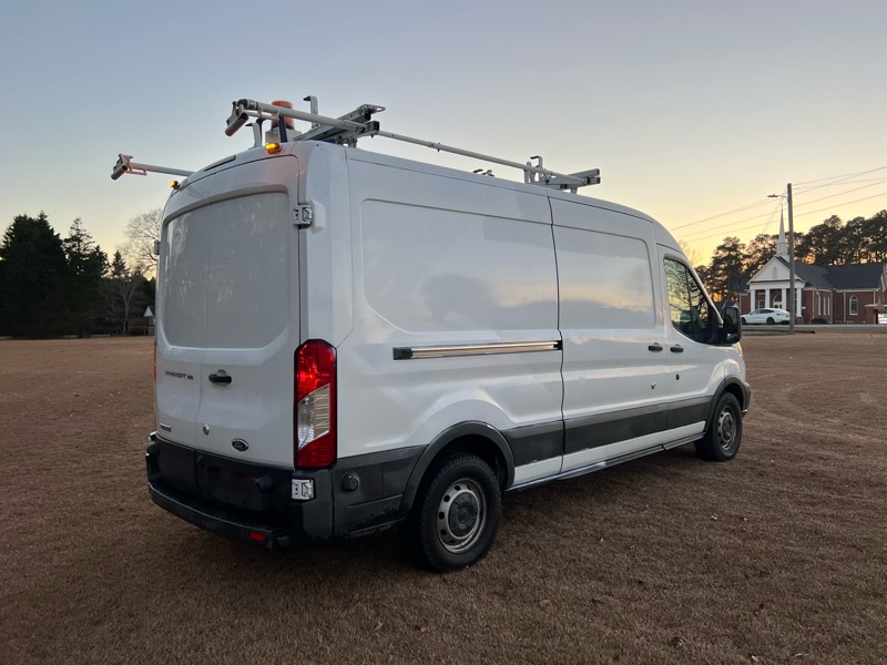 Ford Transit 150 Van Med. Roof w/Sliding Pass. 148-in. WB 2016