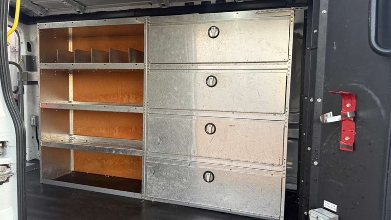 Ford Transit 150 Van Med. Roof w/Sliding Pass. 148-in. WB 2016