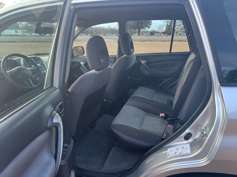 Toyota RAV4 4WD 2004