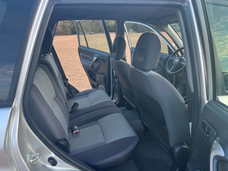 Toyota RAV4 4WD 2004