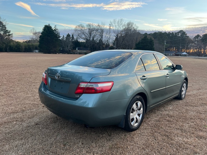 Toyota Camry XLE 5-Spd AT 2009