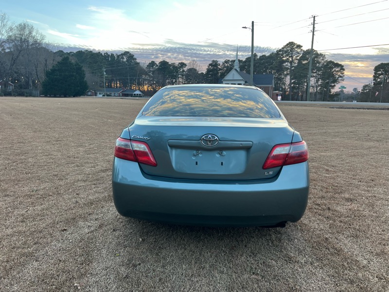 Toyota Camry XLE 5-Spd AT 2009