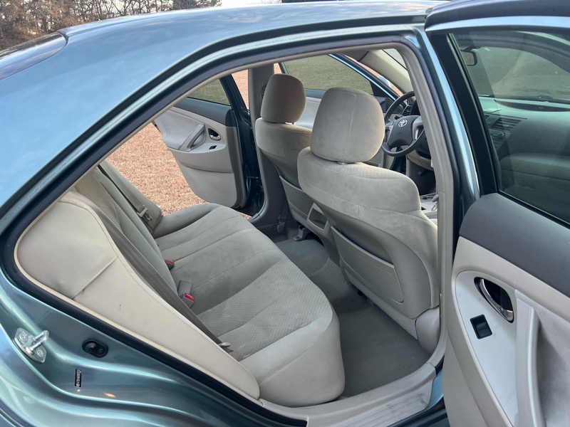 Toyota Camry XLE 5-Spd AT 2009