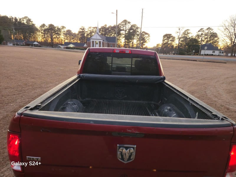 RAM 1500 SLT Quad Cab 2011