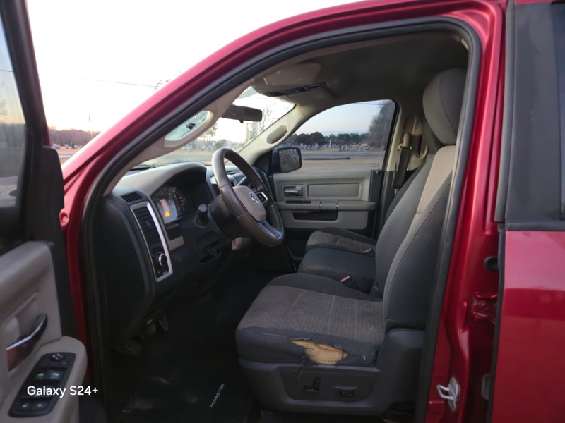 RAM 1500 SLT Quad Cab 2011