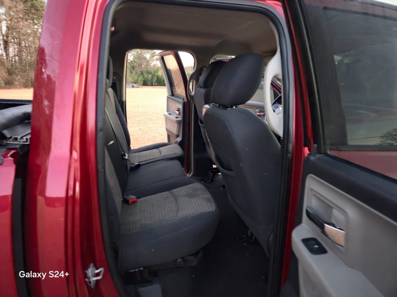 RAM 1500 SLT Quad Cab 2011