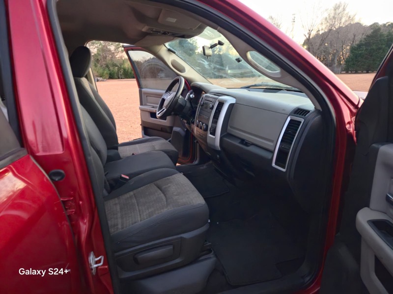 RAM 1500 SLT Quad Cab 2011