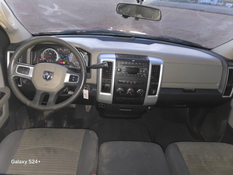 RAM 1500 SLT Quad Cab 2011