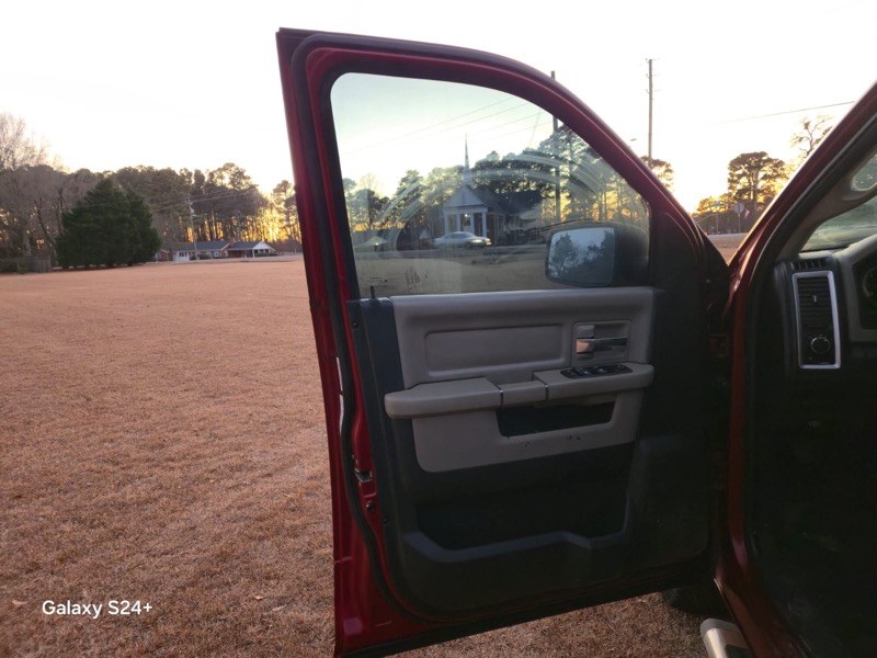 RAM 1500 SLT Quad Cab 2011