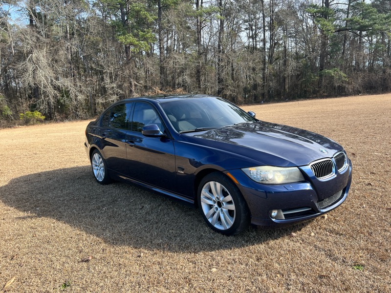 BMW 3-Series 335i xDrive 2011