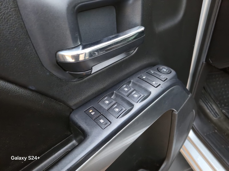 Chevrolet Silverado 1500 2LT Crew Cab Long Box 4WD 2014