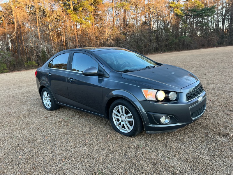 Chevrolet Sonic 2LT Sedan 2012