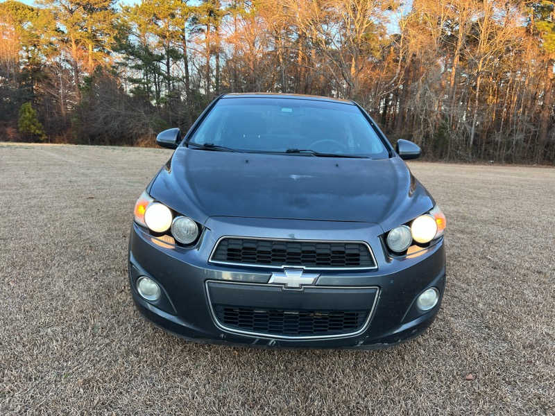 Chevrolet Sonic 2LT Sedan 2012