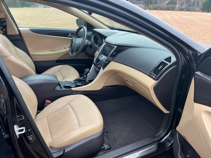 Hyundai Sonata Limited Auto 2013