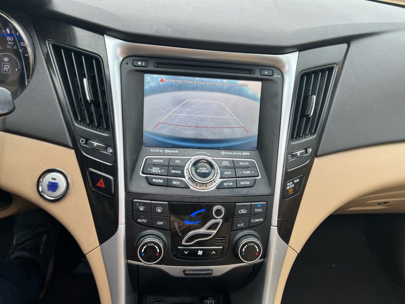 Hyundai Sonata Limited Auto 2013