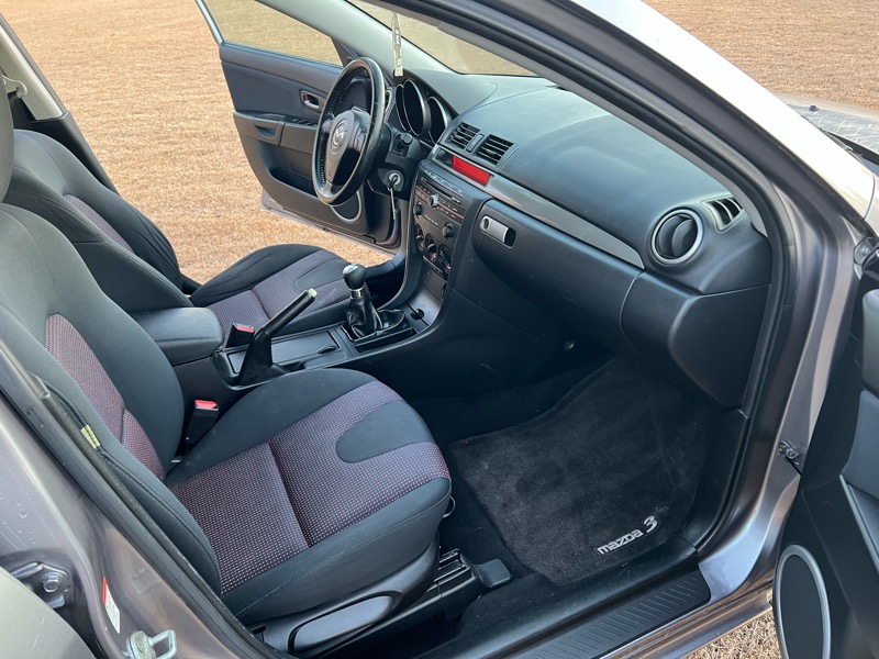 Mazda MAZDA3 s 4-Door 2006