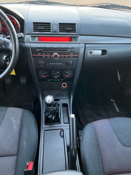 Mazda MAZDA3 s 4-Door 2006