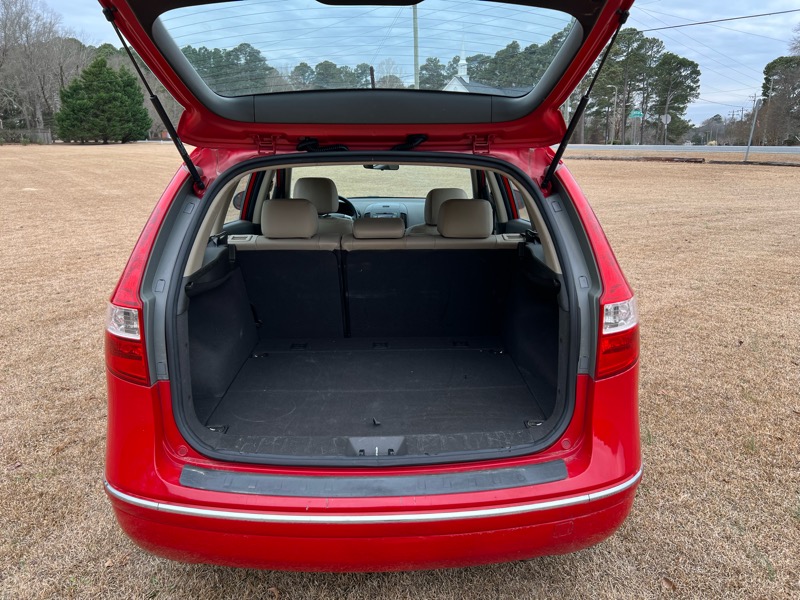 Hyundai Elantra Touring SE Automatic 2012