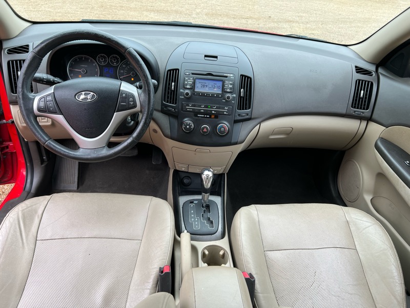 Hyundai Elantra Touring SE Automatic 2012