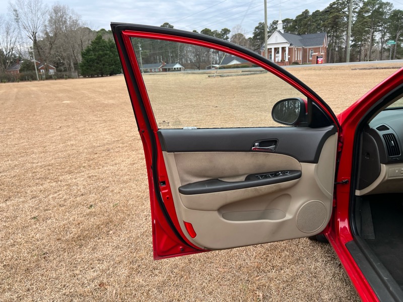 Hyundai Elantra Touring SE Automatic 2012