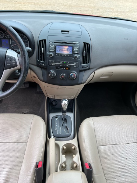 Hyundai Elantra Touring SE Automatic 2012