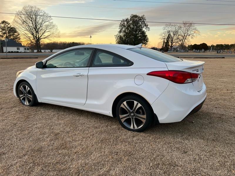 Hyundai Elantra GS Coupe A/T 2013