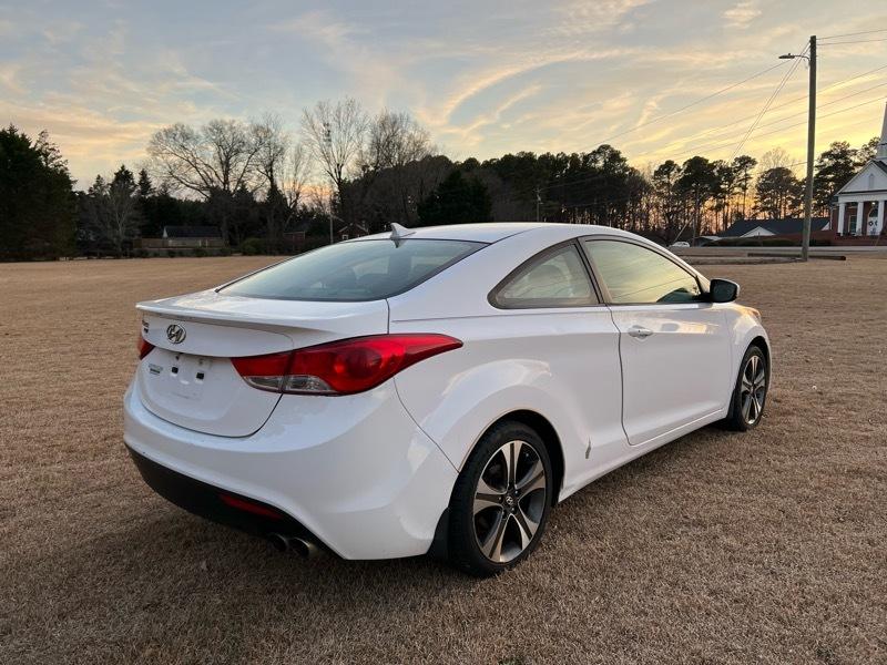 Hyundai Elantra GS Coupe A/T 2013