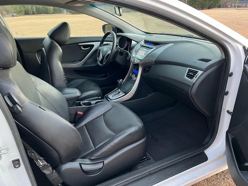 Hyundai Elantra GS Coupe A/T 2013