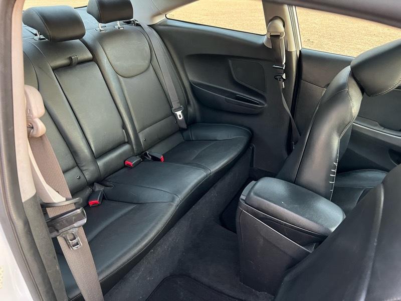 Hyundai Elantra GS Coupe A/T 2013